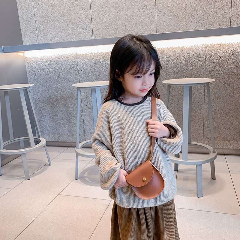 ショルダー バッグ ミニ シンプル半月型ミニショルダーバッグ