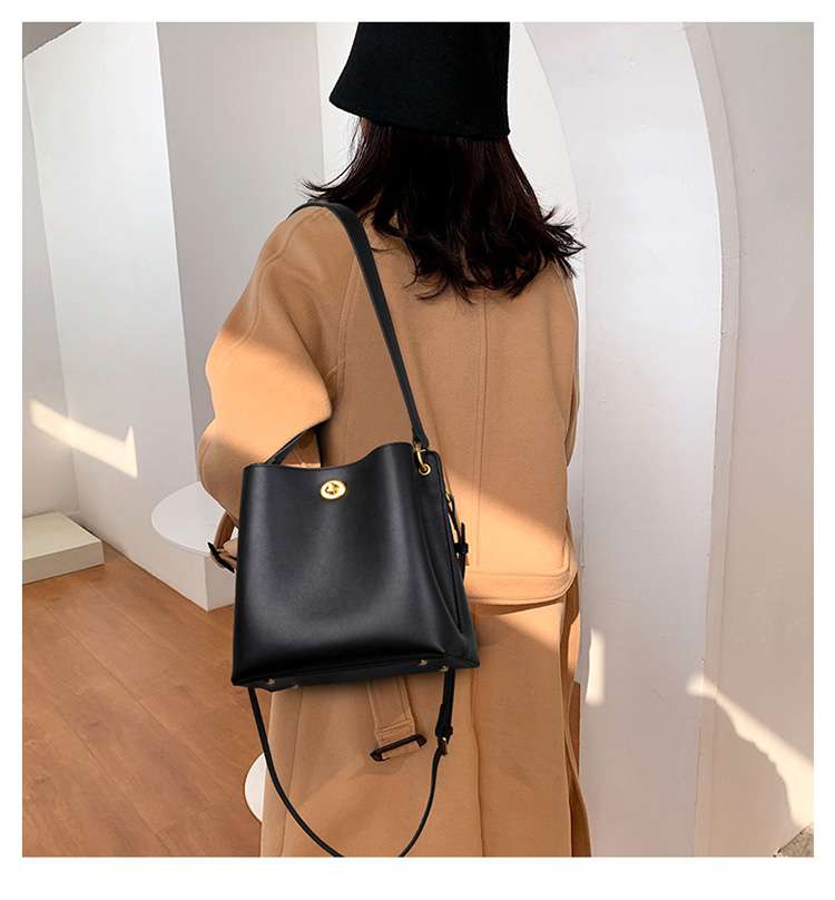 ショルダー バッグ ミニ シンプル ミニショルダー バッグ