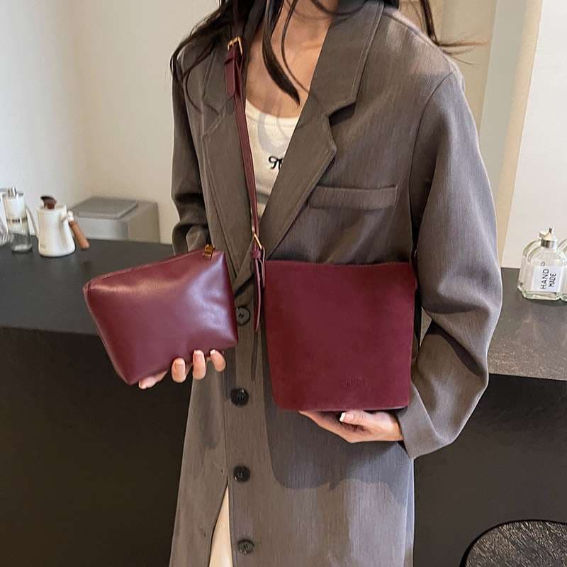 ショルダー バッグ ミニ シンプル ミニマル 本革 斜めがけバッグ