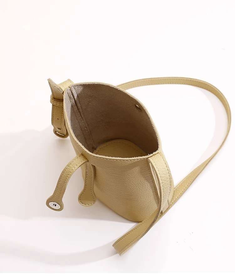 ショルダー バッグ ミニ フラップ付きミニポシェット 本革シンプル斜めがけバッグ