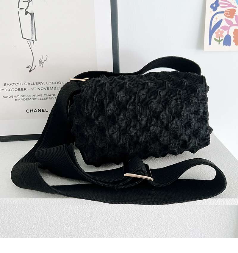 ショルダー バッグ ミニ ムーン型 波ウェーブ ミニショルダー