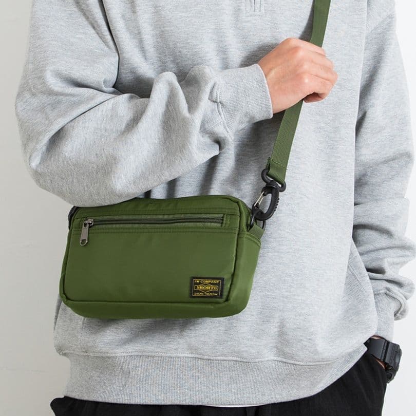 ショルダー バッグ ミニ スタイリッシュメンズミニショルダー
