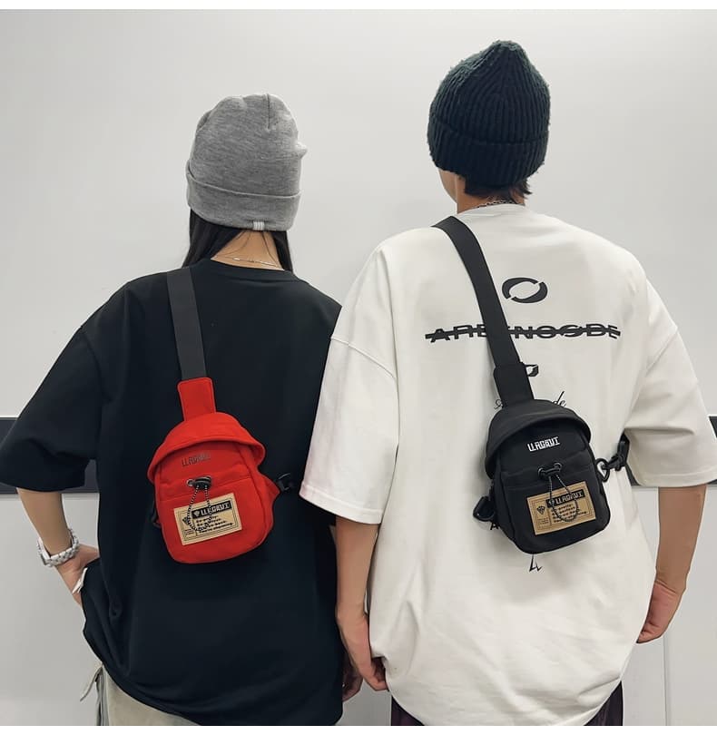 ショルダー バッグ ミニ 都会派ミニショルダーバッグ ストリート風