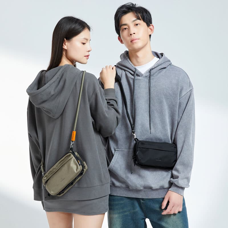 ショルダー バッグ ミニ ユニバーサル ミニショルダー